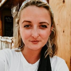 Meet your Posher, Ellie